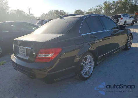 2012 Mercedes-Benz C 250 from USA, damaged, VIN WDDGF4HB0CR199454